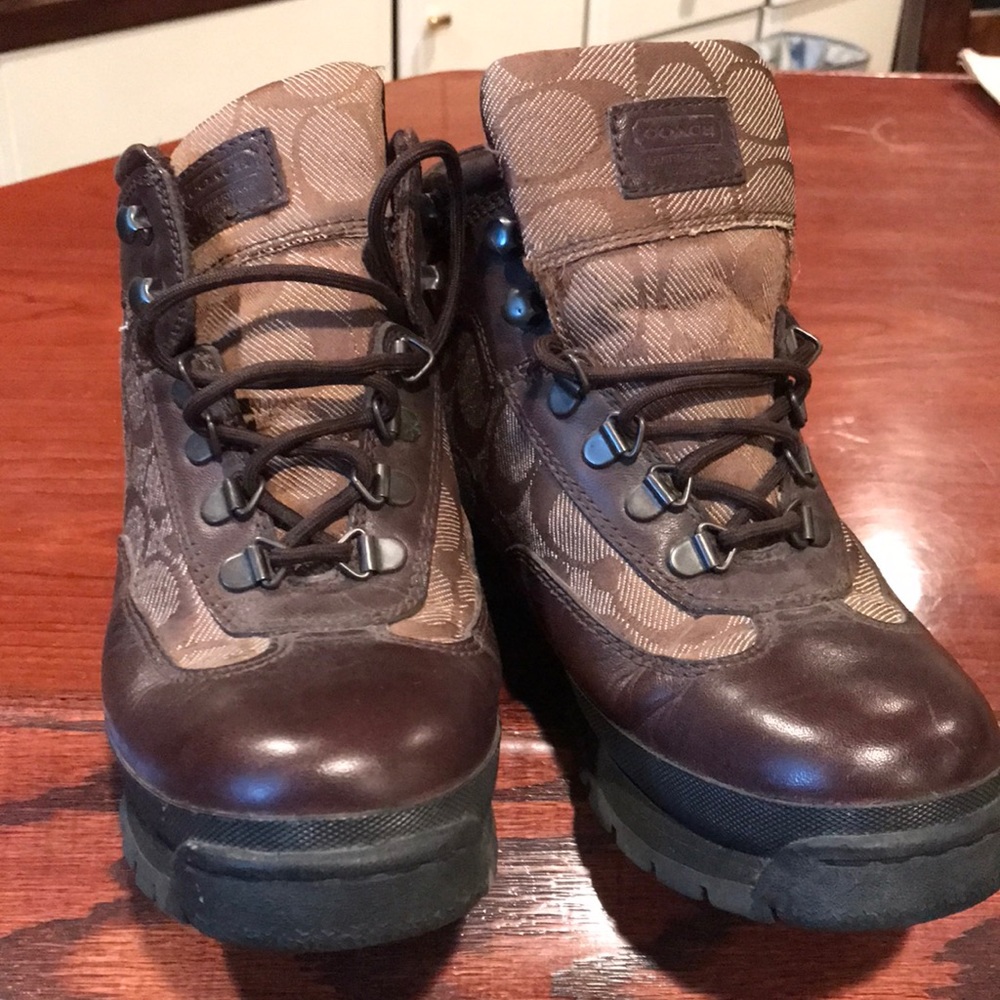 Coach Hannah Hiking/Lace-up Boots